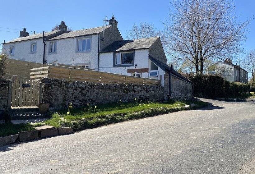 Delightful One Bed Lake District Cottage