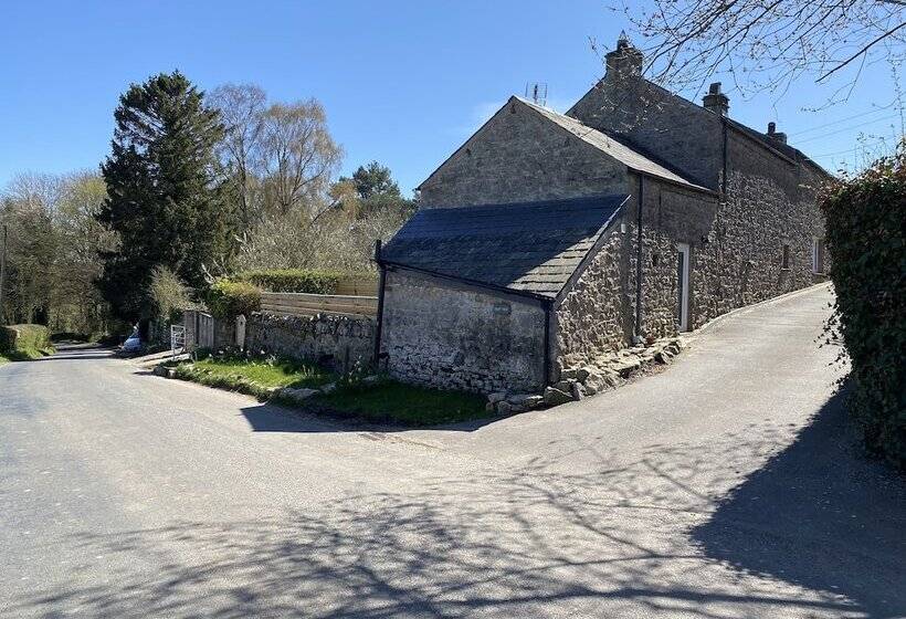 Delightful One Bed Lake District Cottage