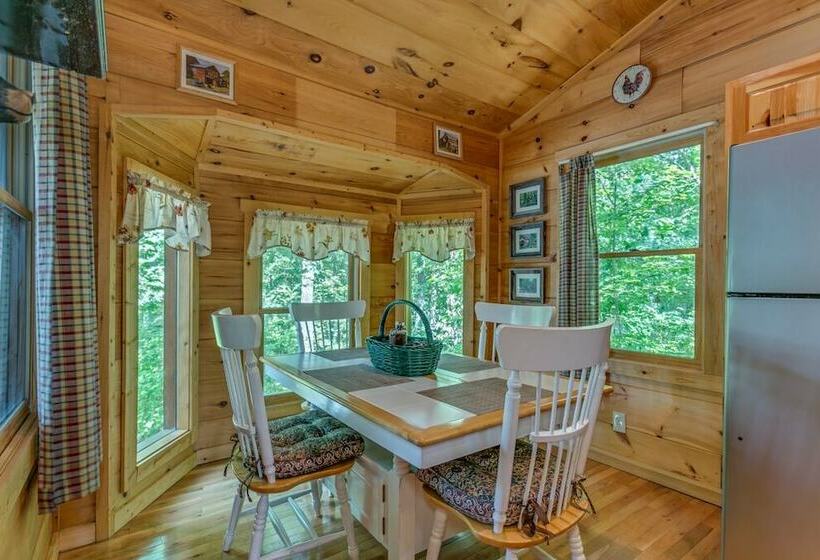 Dogwood Cabin Cozy Mtn Retreat Near Blue Ridge