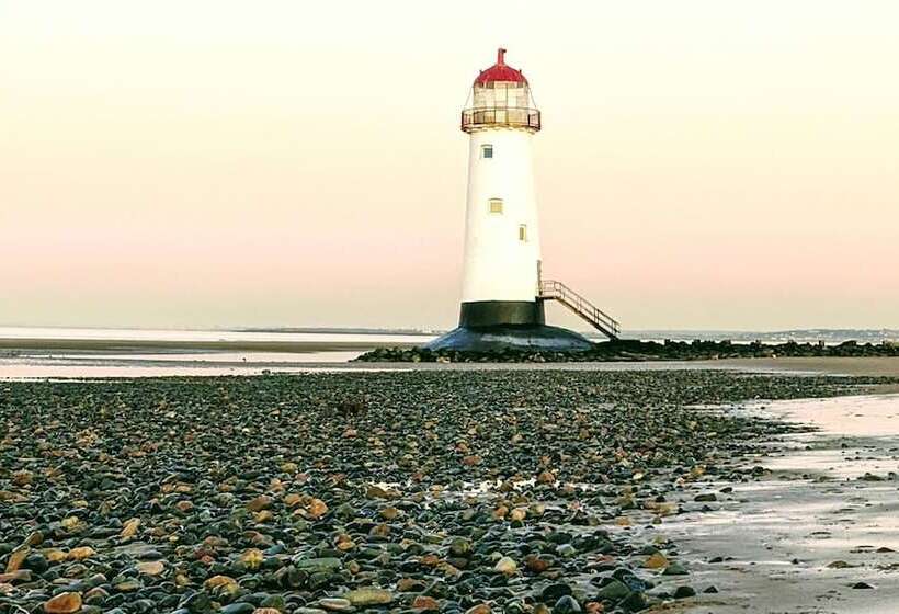 Emlyn S Coppice Luxury Woodland Glamping