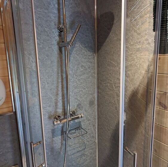 Emlyn S Coppice Luxury Woodland Glamping