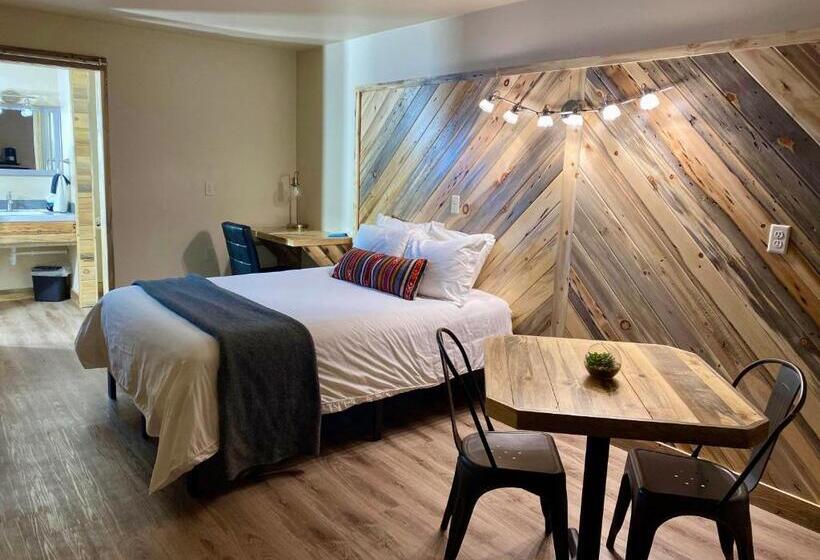 Horseshoe Bend Motel