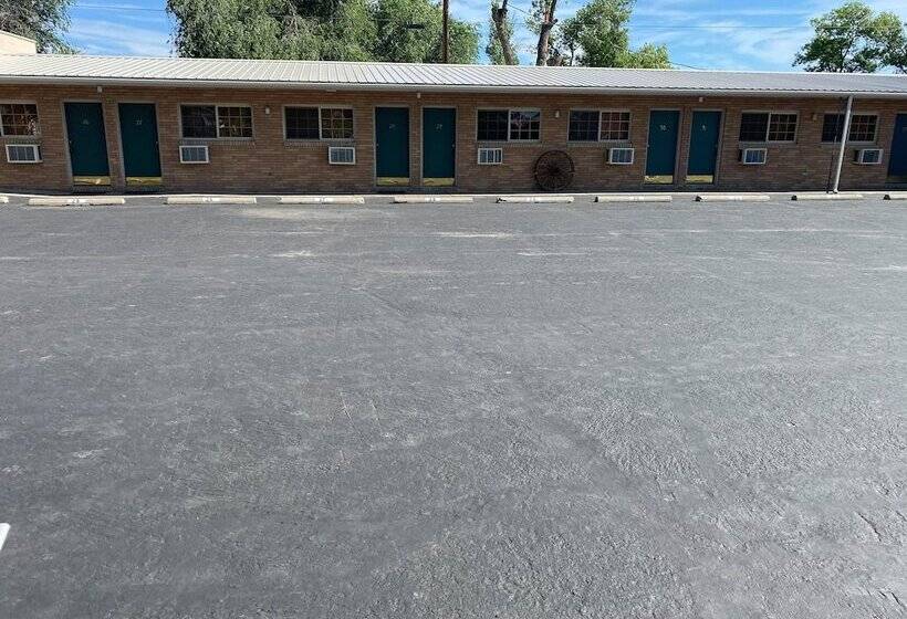 Horseshoe Bend Motel