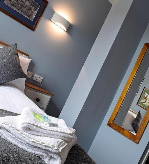 Хостел Hanbury Turn