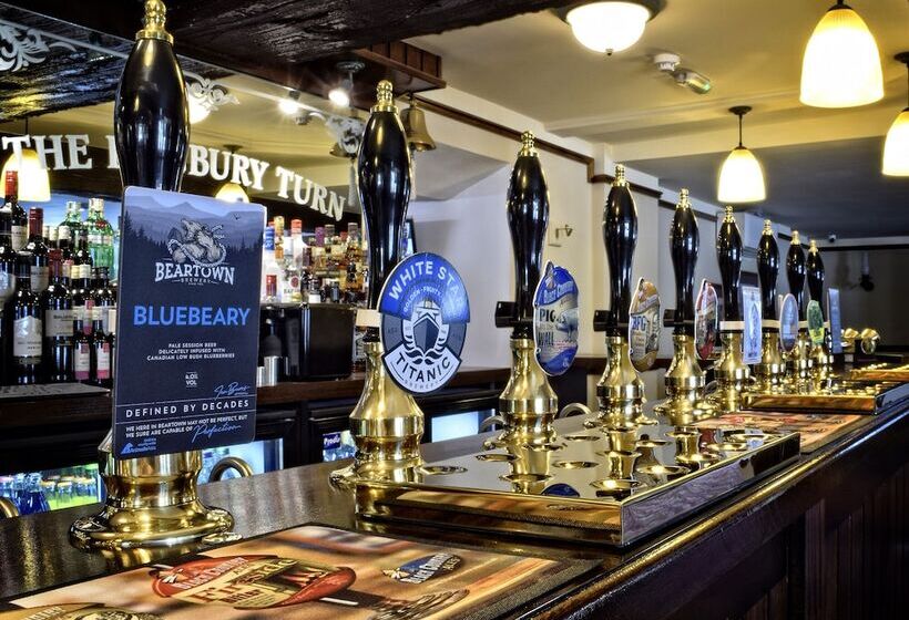 Хостел Hanbury Turn