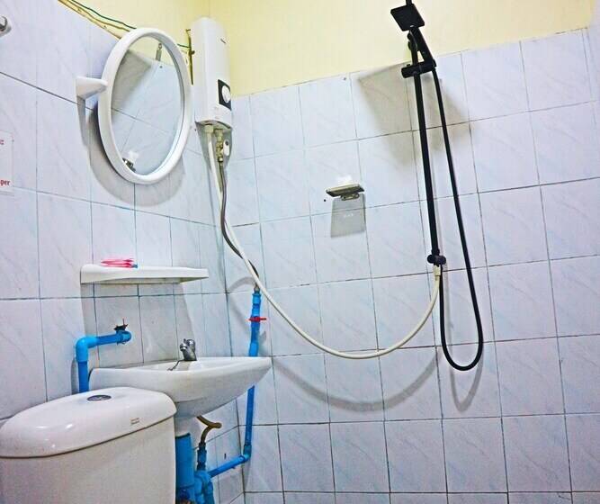 בית מלון כפרי Chasa Rakthai Resort