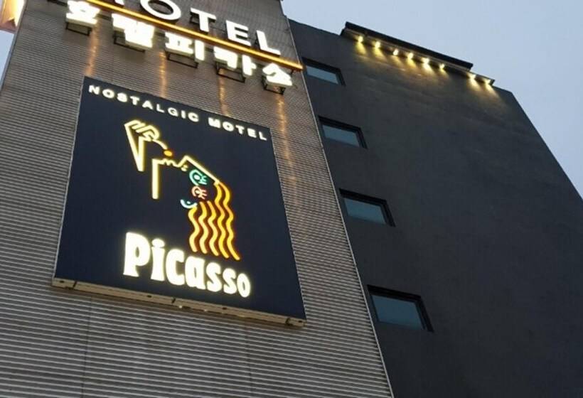 בית מלון כפרי Donghae Picaso