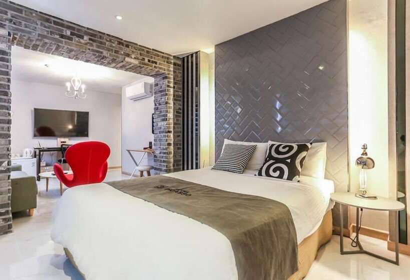 בית מלון כפרי Donghae Picaso