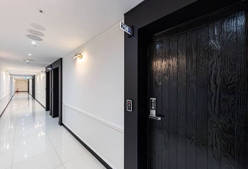 בית מלון כפרי Dongtan Luna