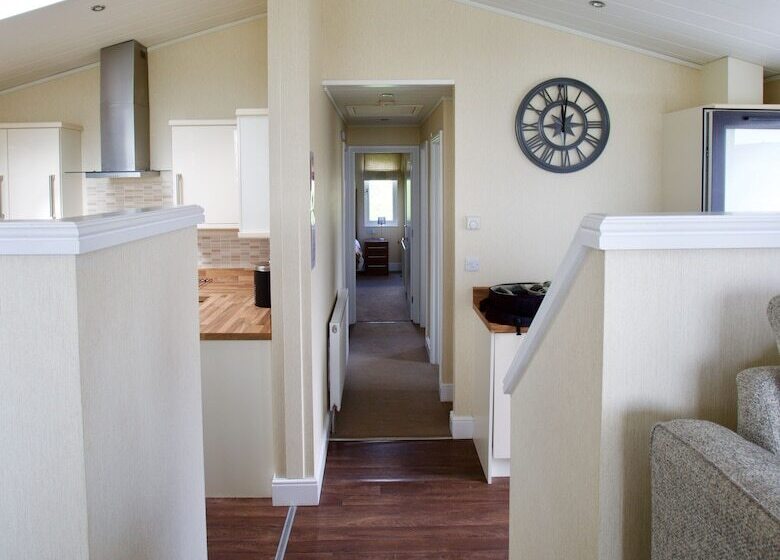 בית מלון כפרי Lovely 3 Bed Cottage In Ely