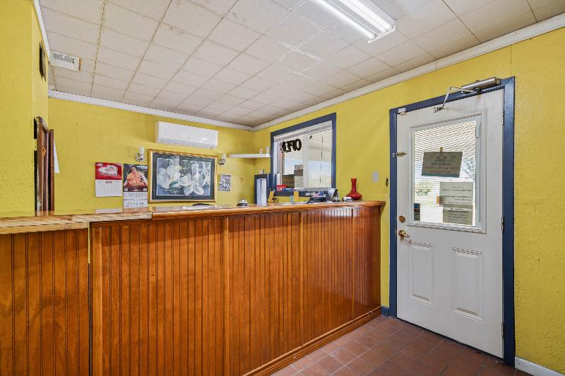 호텔 Oyo  Luling Tx Downtown I10/us90