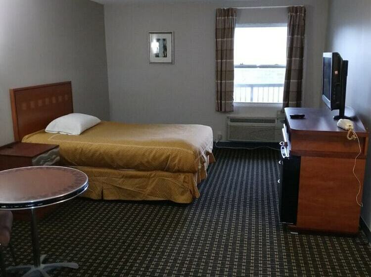 فندق Peachtree Inn & Suites