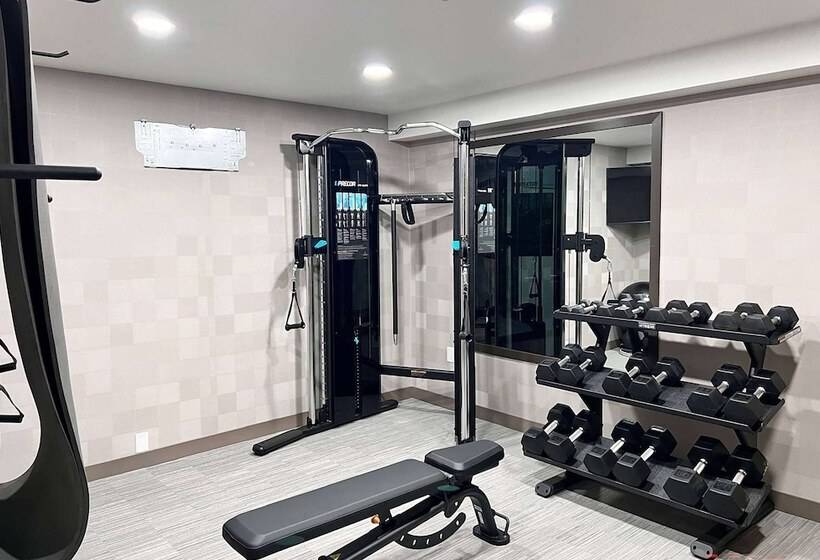 בית מלון כפרי La Quinta Inn & Suites By Wyndham Yakima Downtown