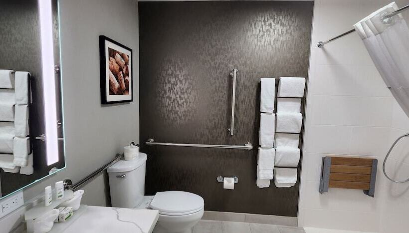 فندق La Quinta Inn & Suites By Wyndham Yakima Downtown