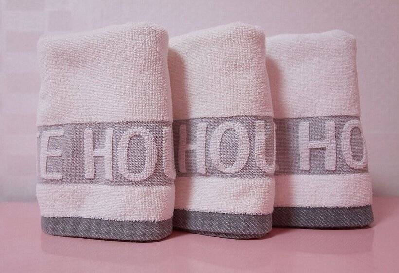 ホテル Seosan White House