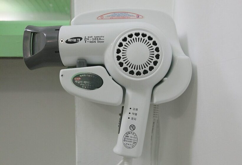 ホテル Seosan White House