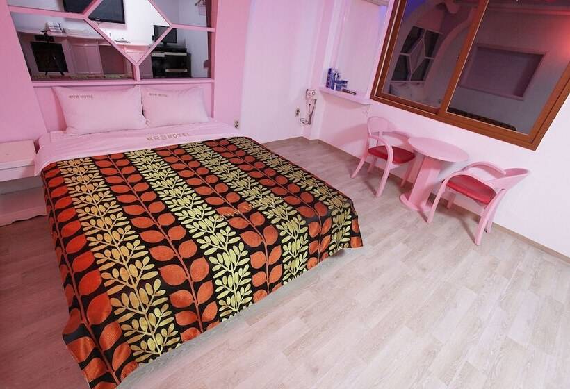 ホテル Seosan White House