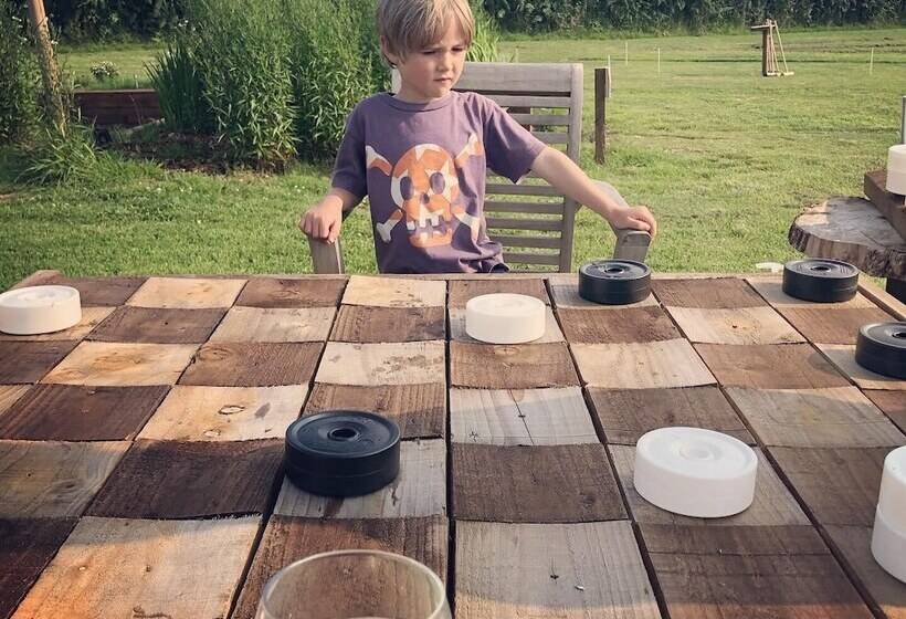 Luxury Safari Lodge Surrounded By Deer!!  Roe