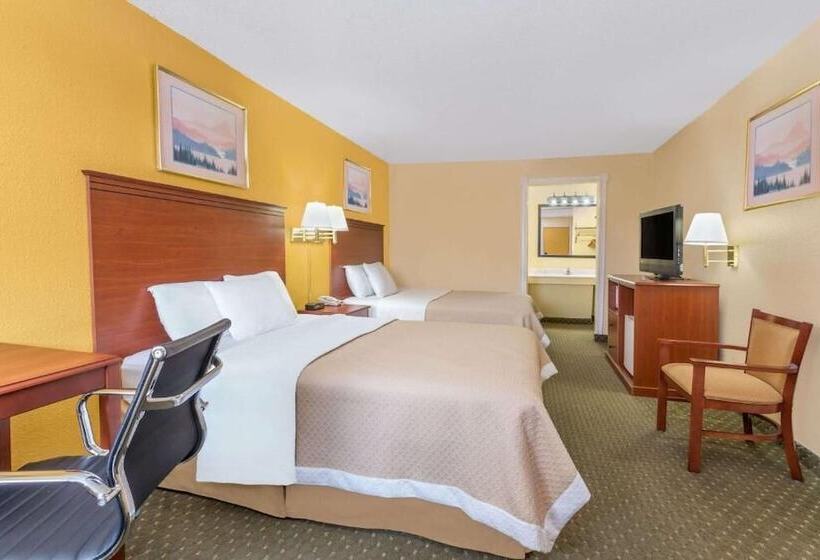 فندق على الطريق Alamo Inn