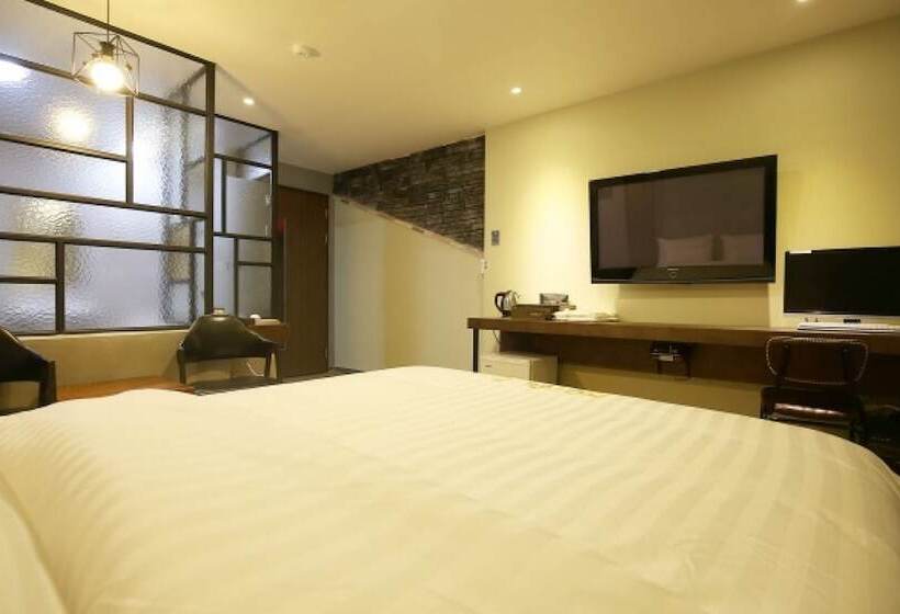 모텔 Cheongju Hotel 7