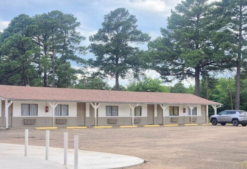 汽车旅馆  Clear Lakes Inn