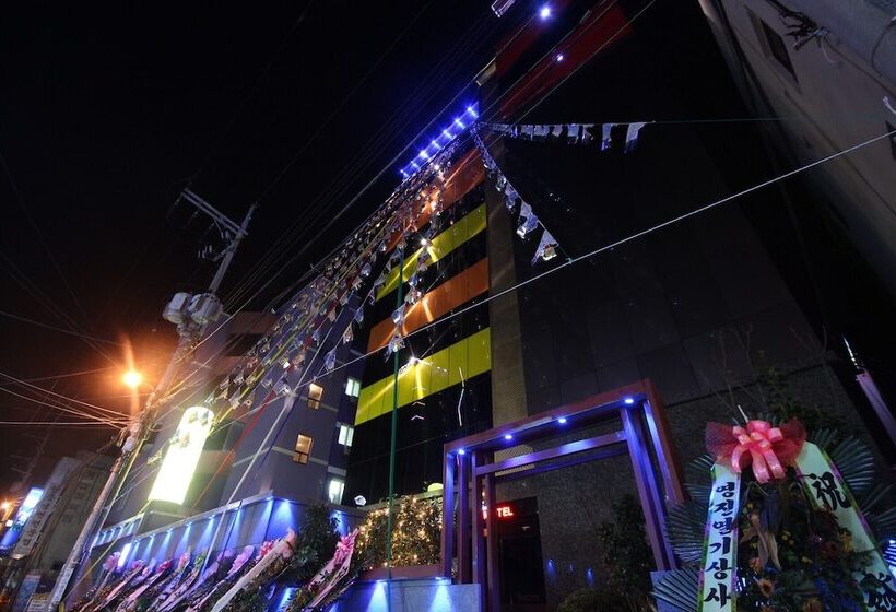 فندق على الطريق Gimhae Buwon Dong Hyu