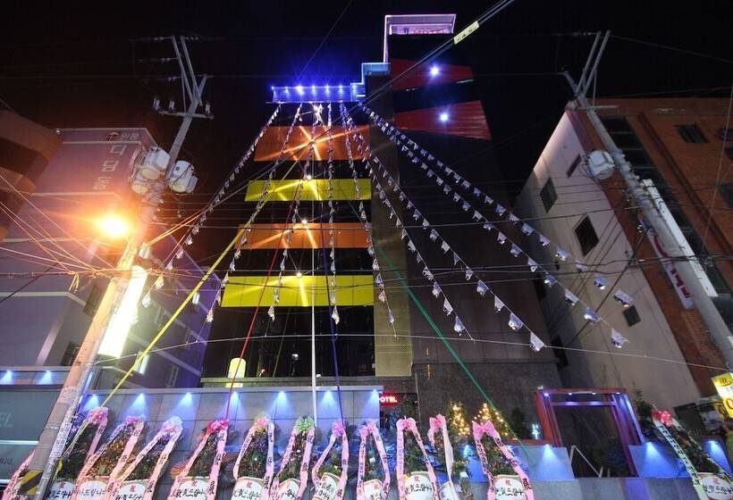 فندق على الطريق Gimhae Buwon Dong Hyu