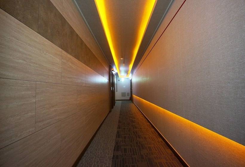 فندق على الطريق Gimhae Samgye Masil