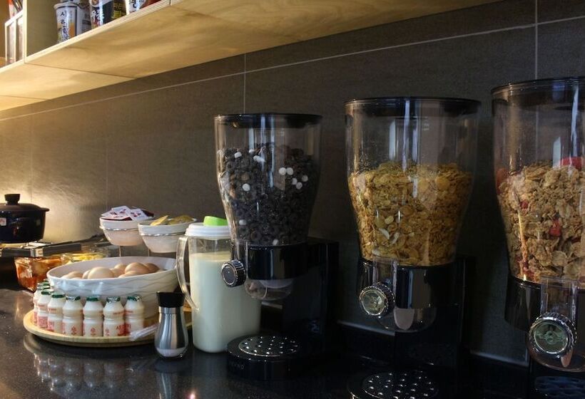 汽车旅馆  Gwangyang Yongam Hotel Good Day