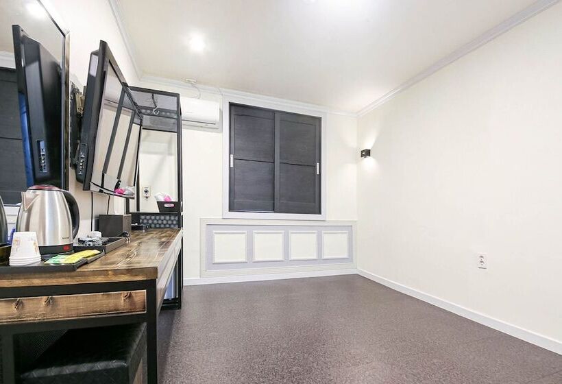 מוטל Gunsan Hotel Stay