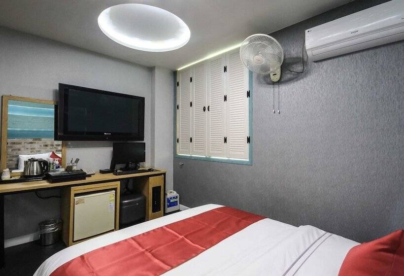 汽车旅馆  Gunsan Win