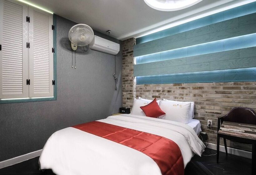 汽车旅馆  Gunsan Win