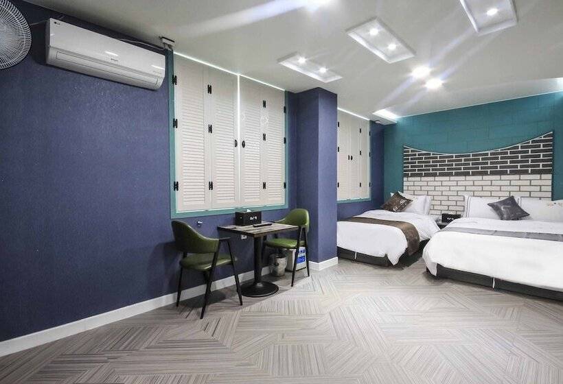 汽车旅馆  Gunsan Win