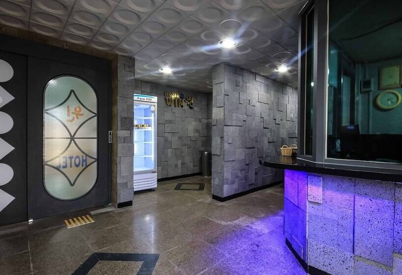 汽车旅馆  Gunsan Win