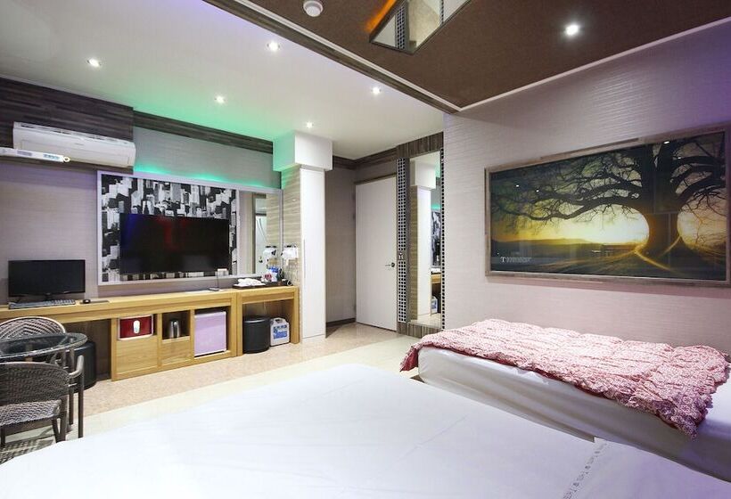 모텔 Gwangju Hanam T