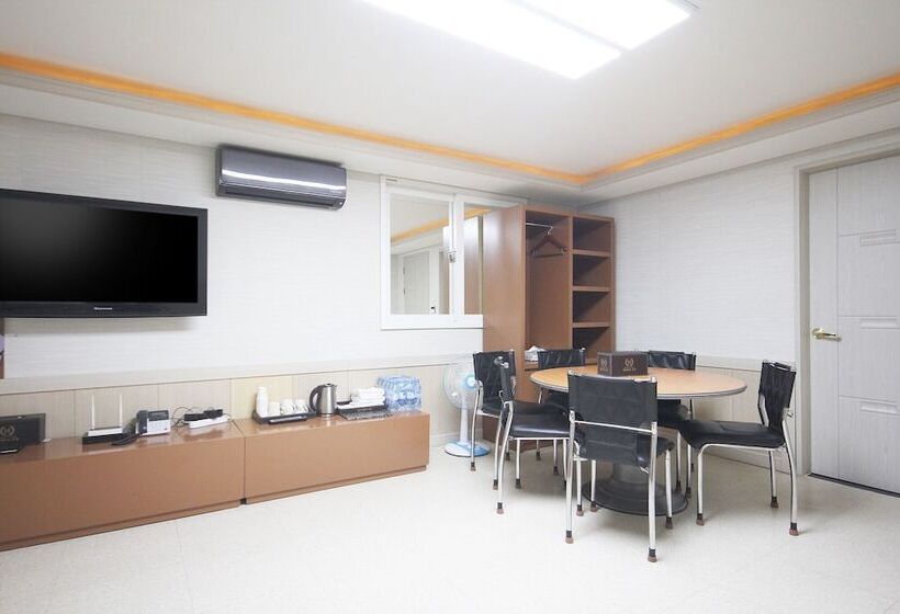 汽车旅馆  Gwangju Hotel Havana