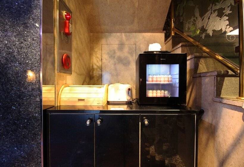 Motelli Gyeongju Liebe Stay