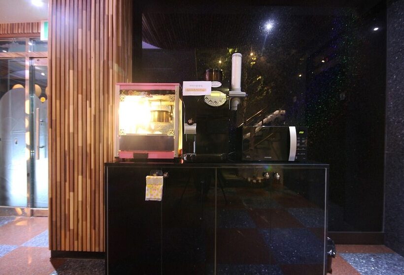 Motelli Gyeongju Liebe Stay