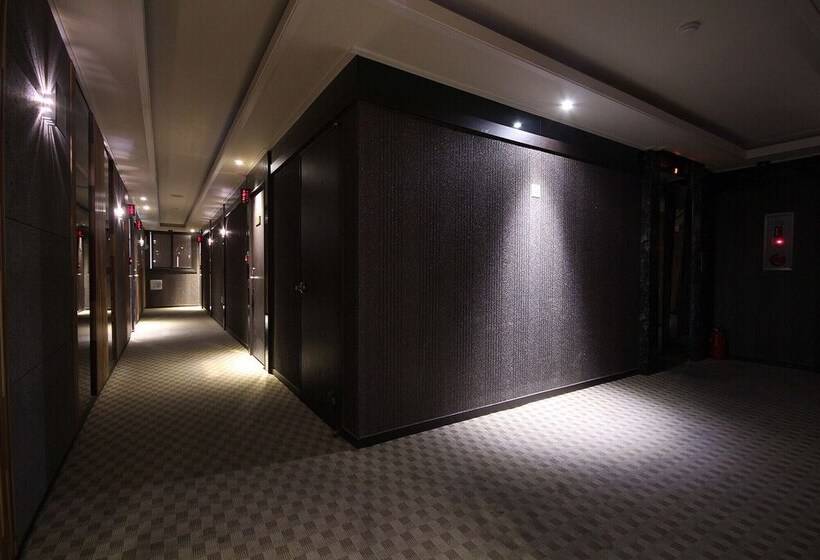 Motelli Gyeongju Liebe Stay