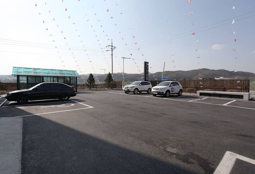 מוטל Hongcheon Hwayanggang