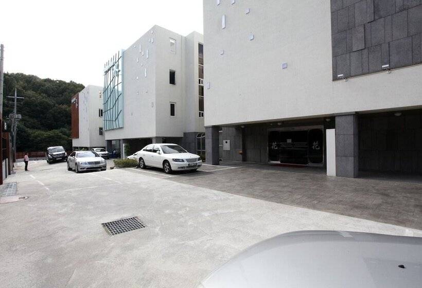 מוטל Paju Hwasumok