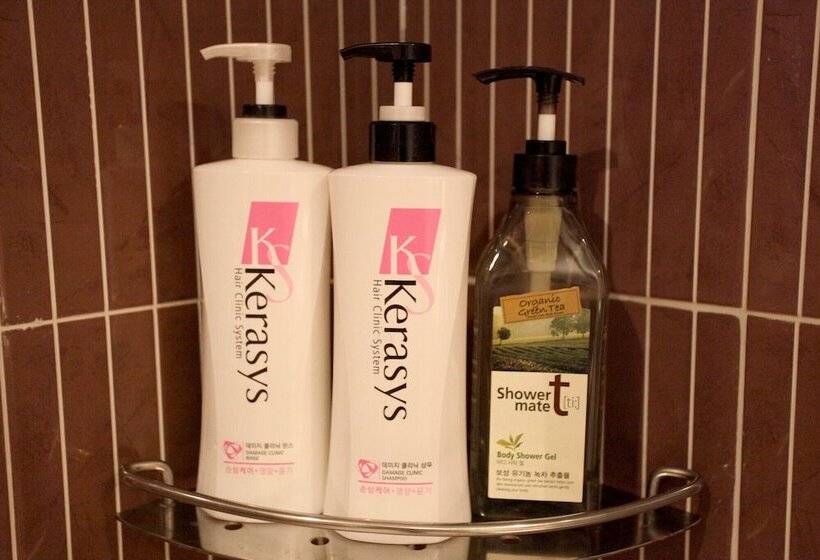 מוטל Paju Hwasumok