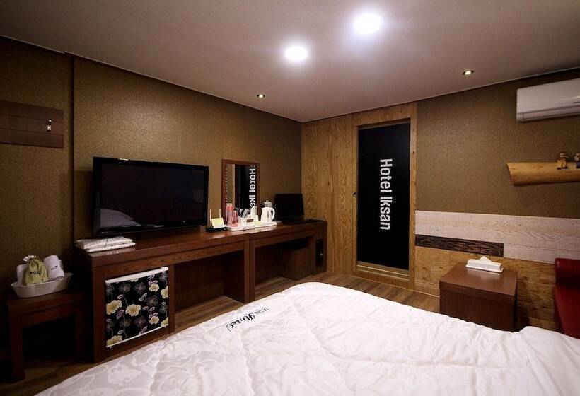 Мотель Iksan Hotel Iksan