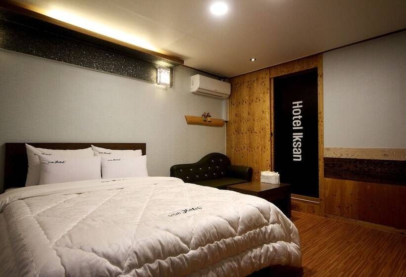 Мотель Iksan Hotel Iksan