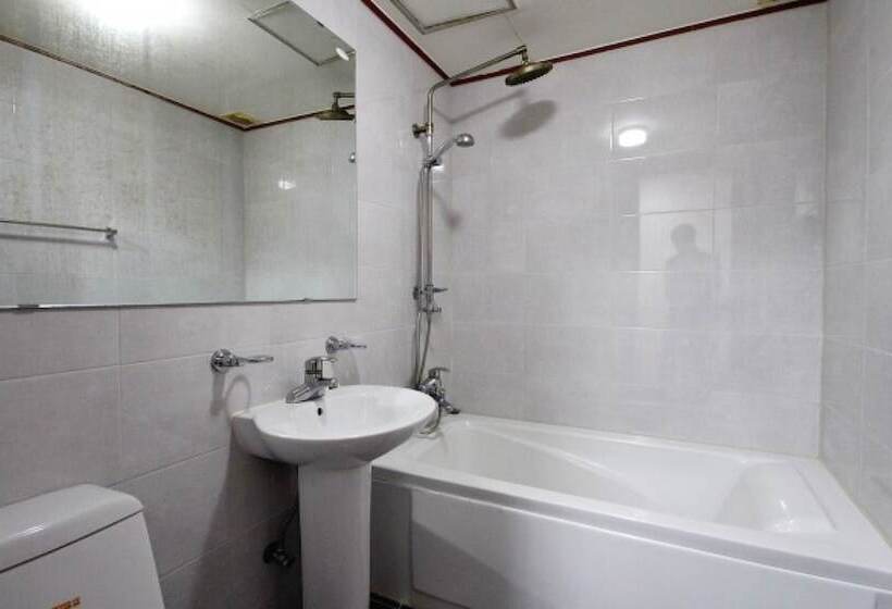 Мотель Iksan Hotel Stay Today