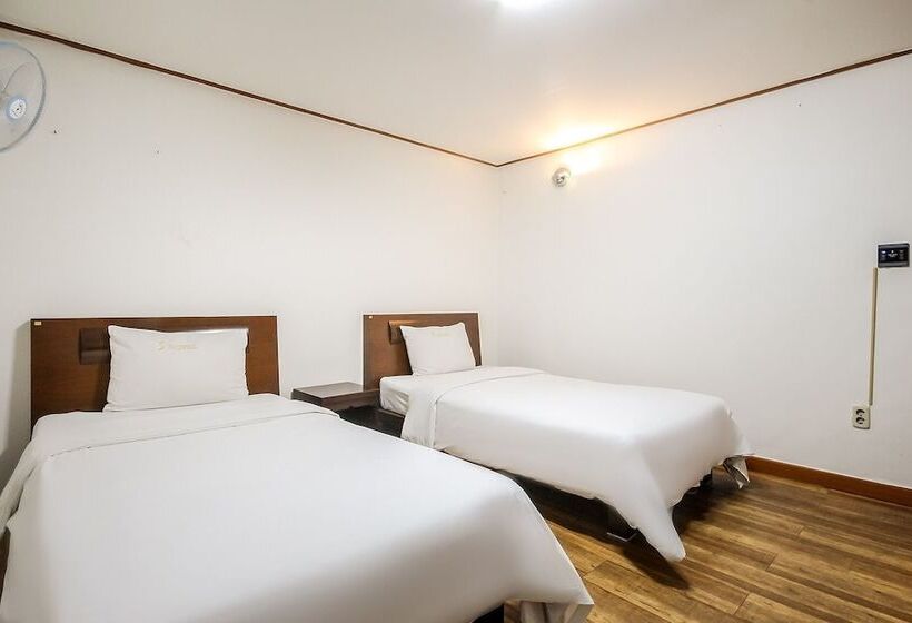 Мотель Iksan Hotel Stay Today