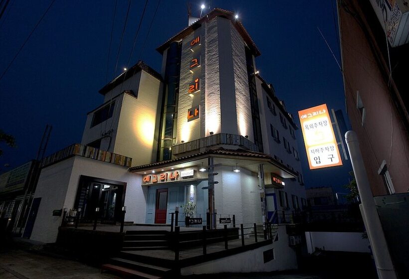 Motel Nonsan Yegrina