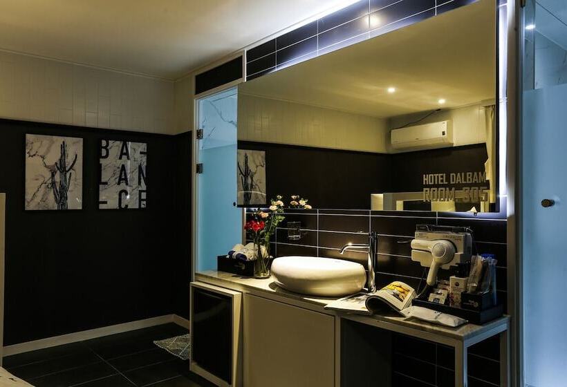 Motel Seocheon Dalbam