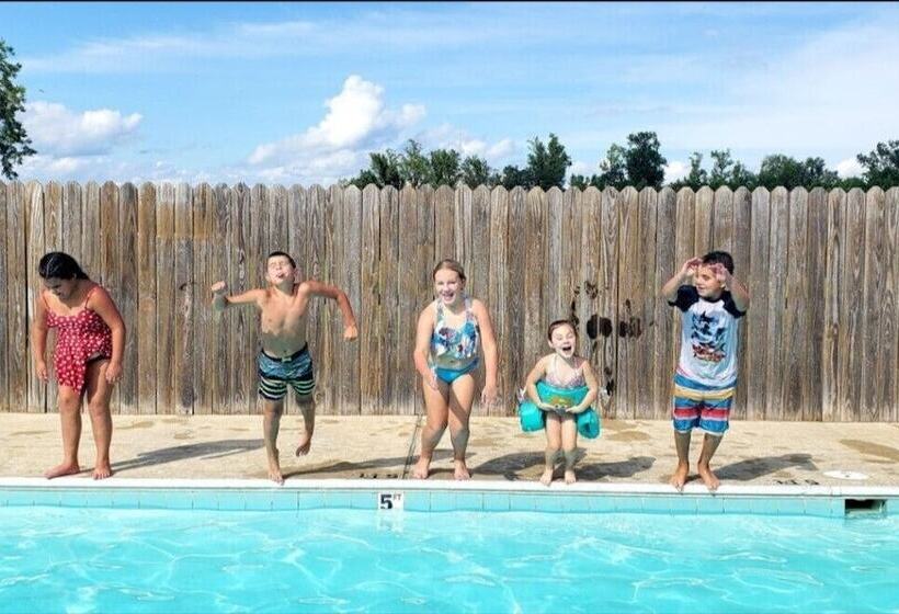 فندق على الطريق Southern Belle Inn