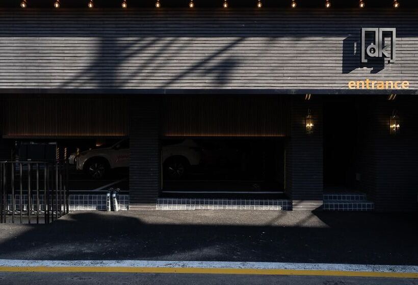 מוטל Seongnam Dk